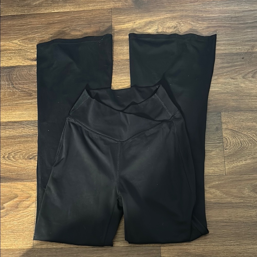 HALARA Black High Waist Leggings with Flare